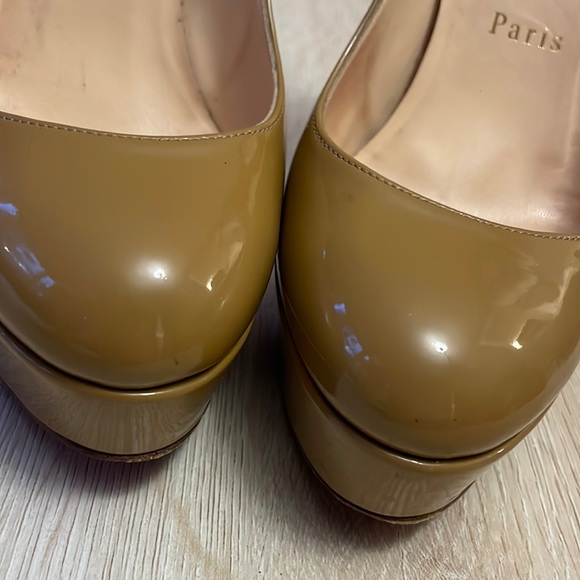 Louboutin Bianca 140MM Camel Patent - 37 - Picture 4 of 12